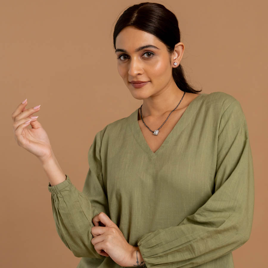 Organic Solitaire Square Shape Mangalsutra in Silver 92.5