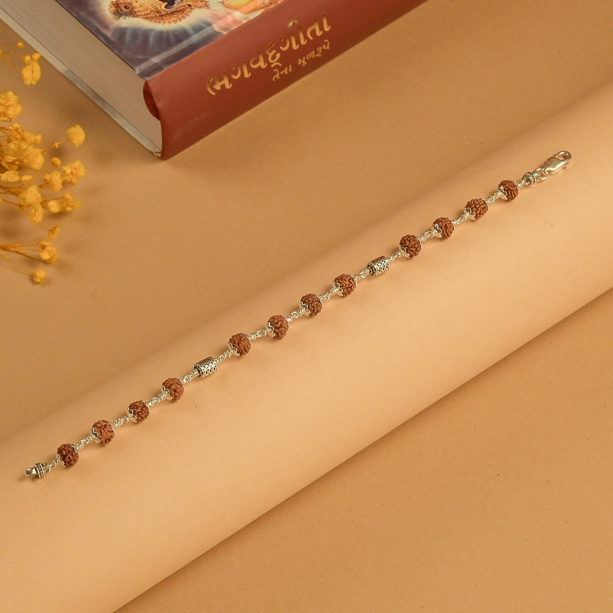 Rudraksha With Silver Oval Filigree Beads Bracelet