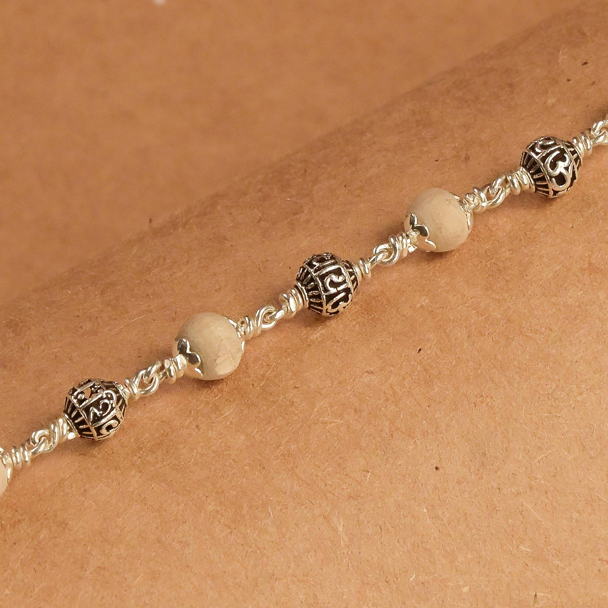 Tulsi With Silver Om Namah Shivay Beads Bracelet 5-6 MM