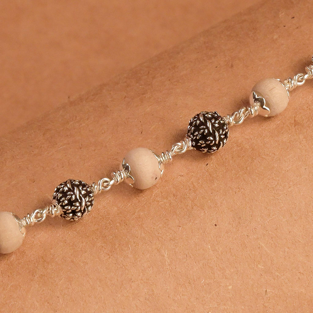 Tulsi With Flower Silver Beads Bracelet