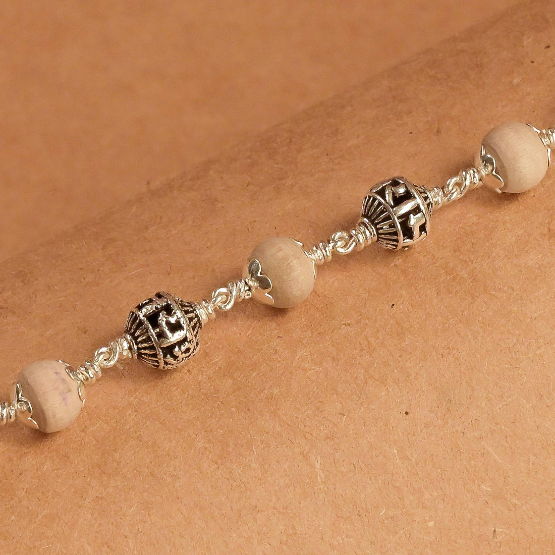Tulsi With Jay Shree Ram Silver Bead Bracelet