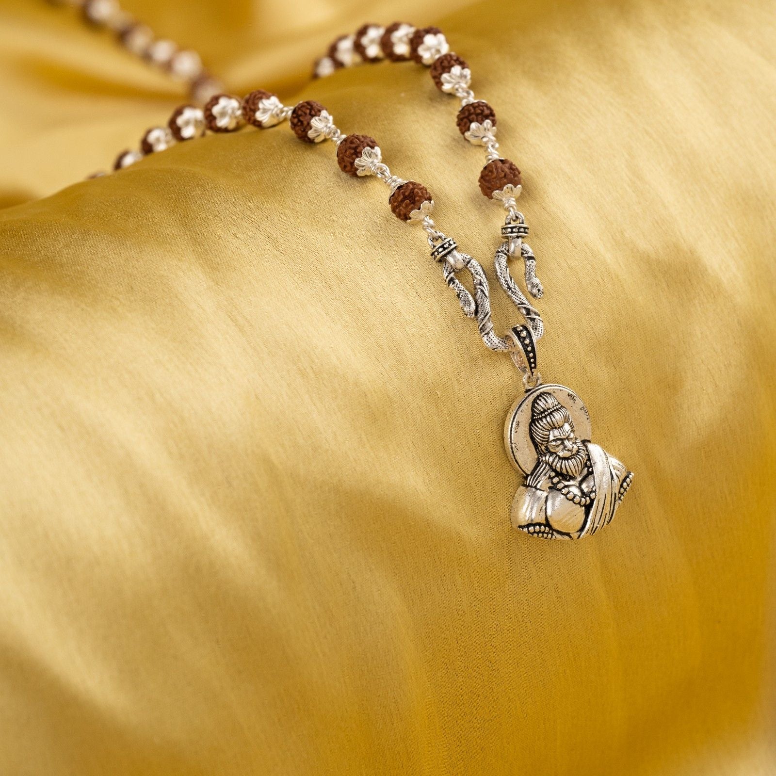 Peaceful Hanuman Ji Silver Pendant With Rudraksha Mala