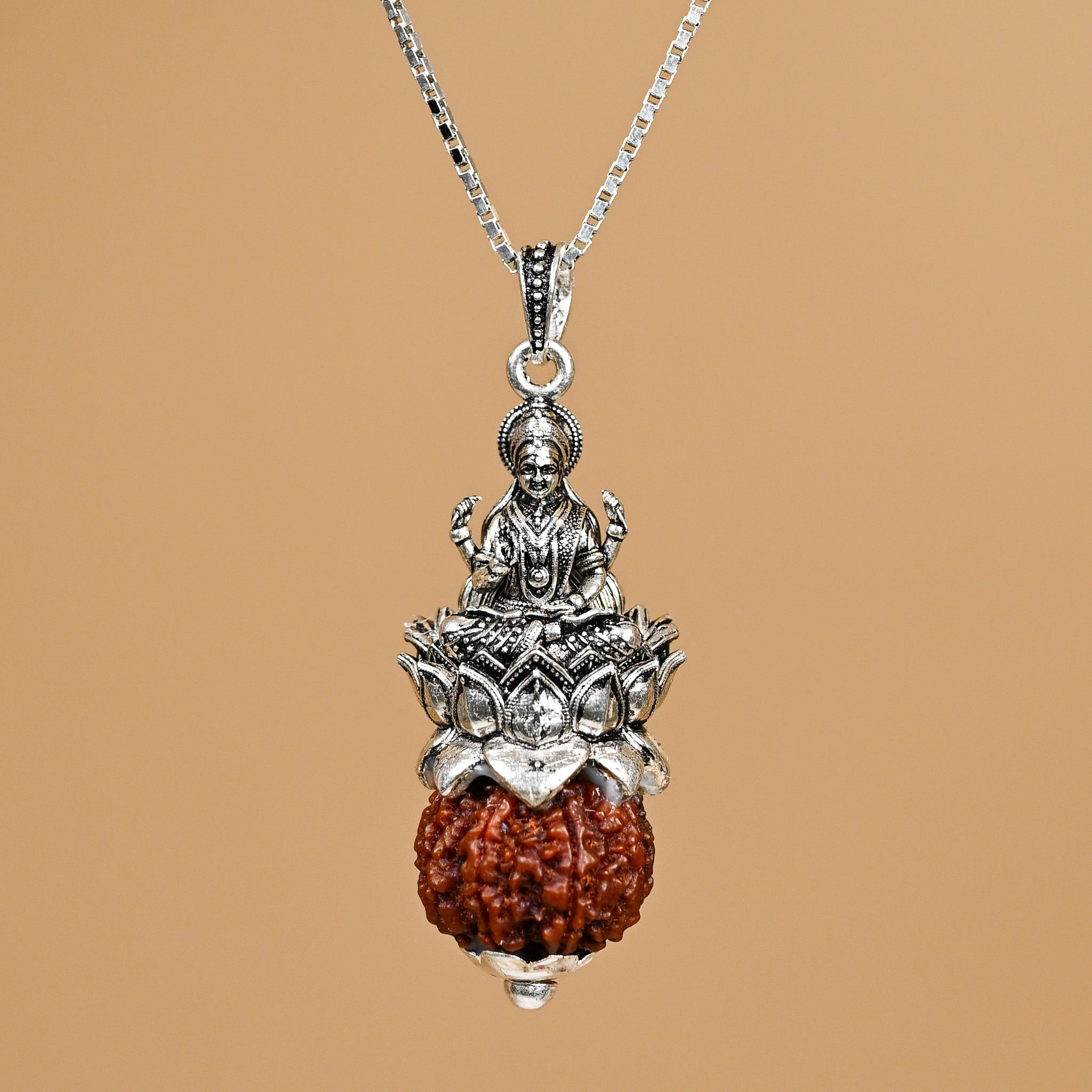 Lakshmiji Pendant with 7 Mukhi Nepali Rudraksha