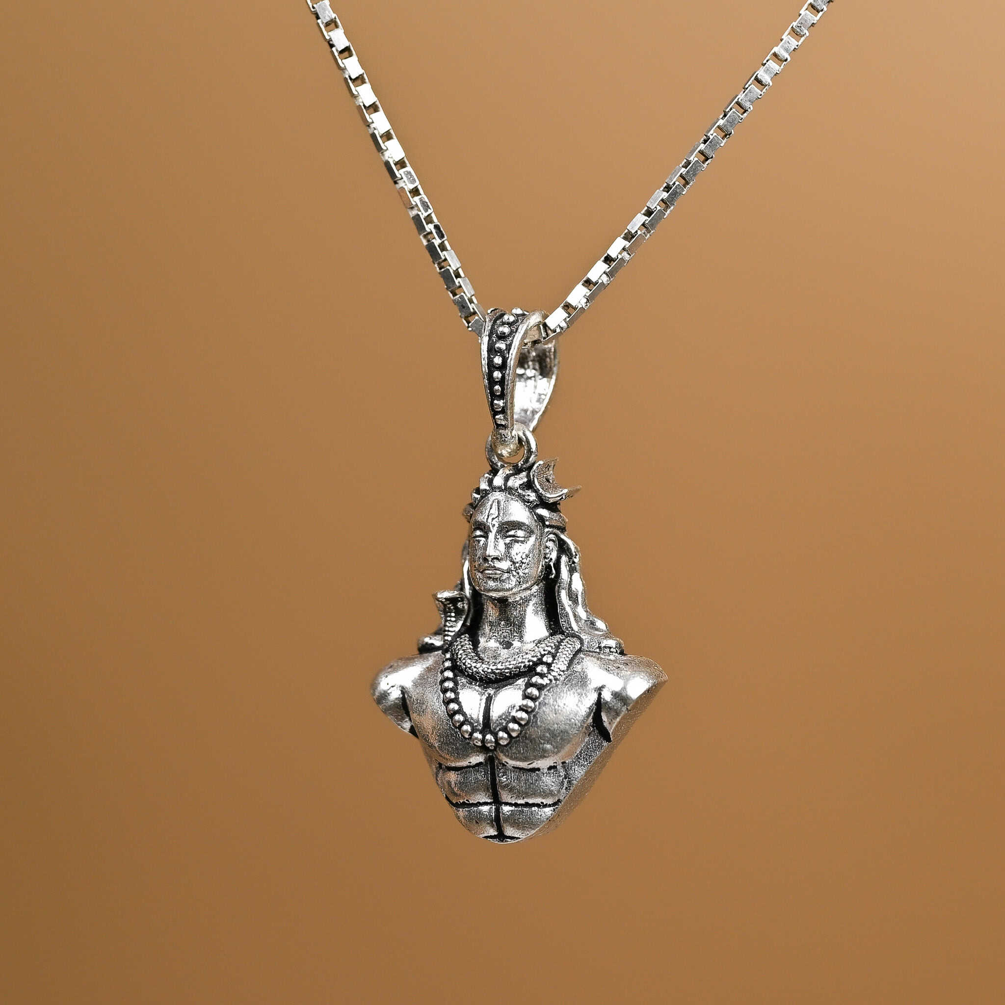 Adiyogi Silver Pendant With Chain