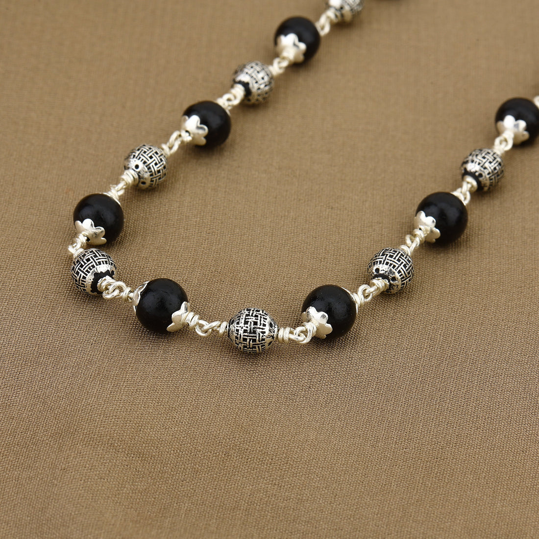 Karungali Silver Mala (Spherical Beads)