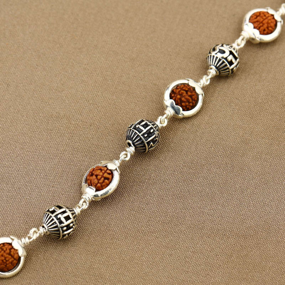 Rudraksha Capping Silver Om Namah Shivaya Silver Bracelet
